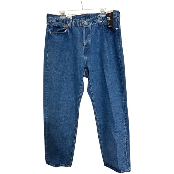 Levi's Women's Relaxed Blue Jeans - Picture 1 of 6